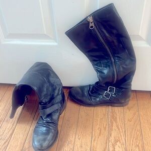 Steve Madden distress motorcycle boot up to the knee like new distressed bottom